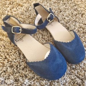 Monkey Feet NEW Size 3/4 Blue Suede